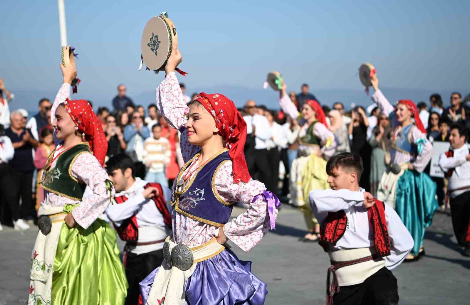 Kuşadası’nda Cumhuriyet Bayramı coşkuyla kutlandı
