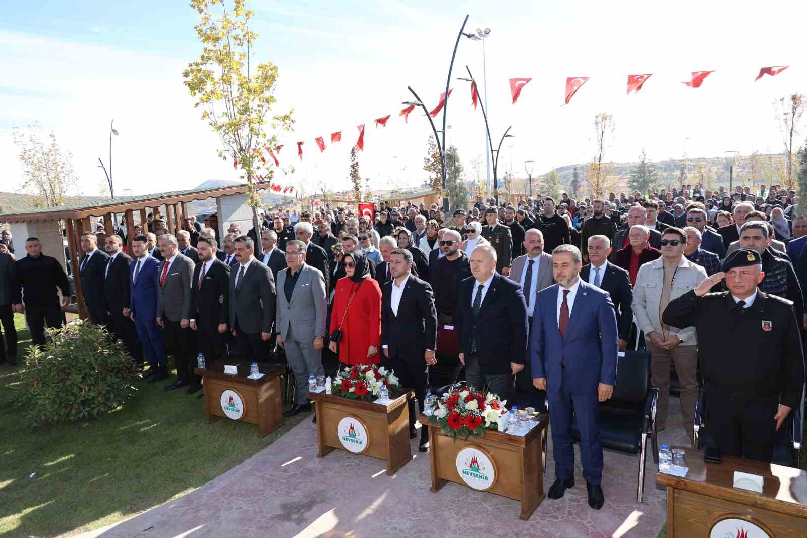 Kahveci dağı konaklamalı orman parkı muhteşem bir törenle açıldı