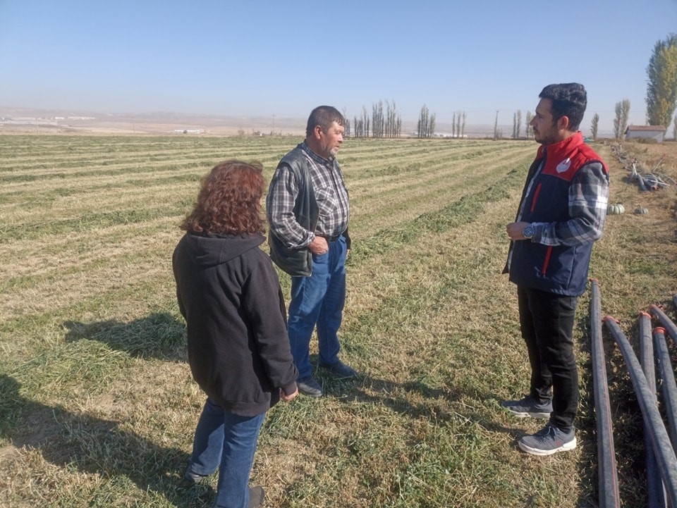 Çiftçilere ürün ekimi ve hasat konusunda bilgilendirme yapıldı