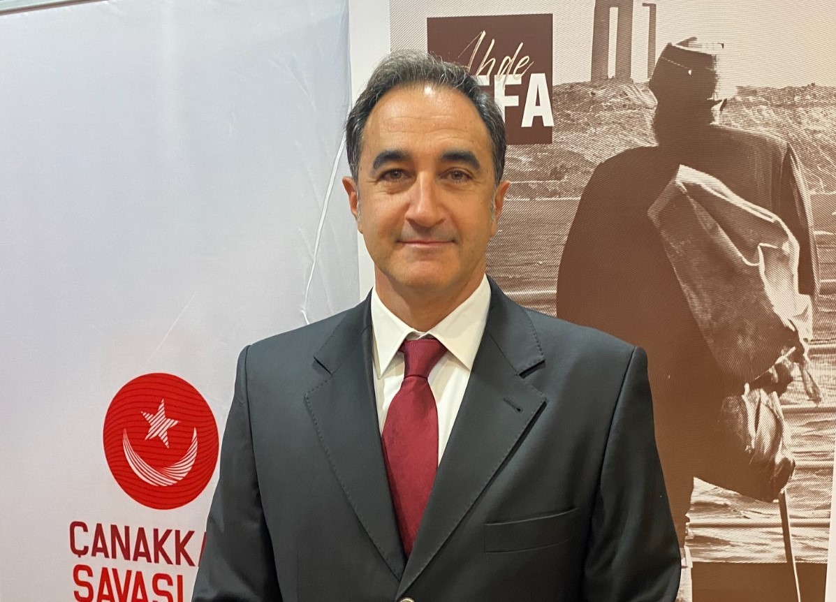 &Ccedil;anakkale Savaşlarında şehit d&uuml;şen kahraman Subayların torunları &Ccedil;anakkale&rsquo;de
