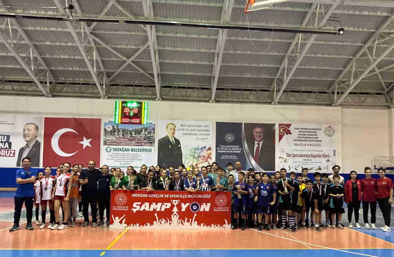 Yatağan’da U16 Hokey Muğla il birinciliği müsabakaları gerçekleştirildi
