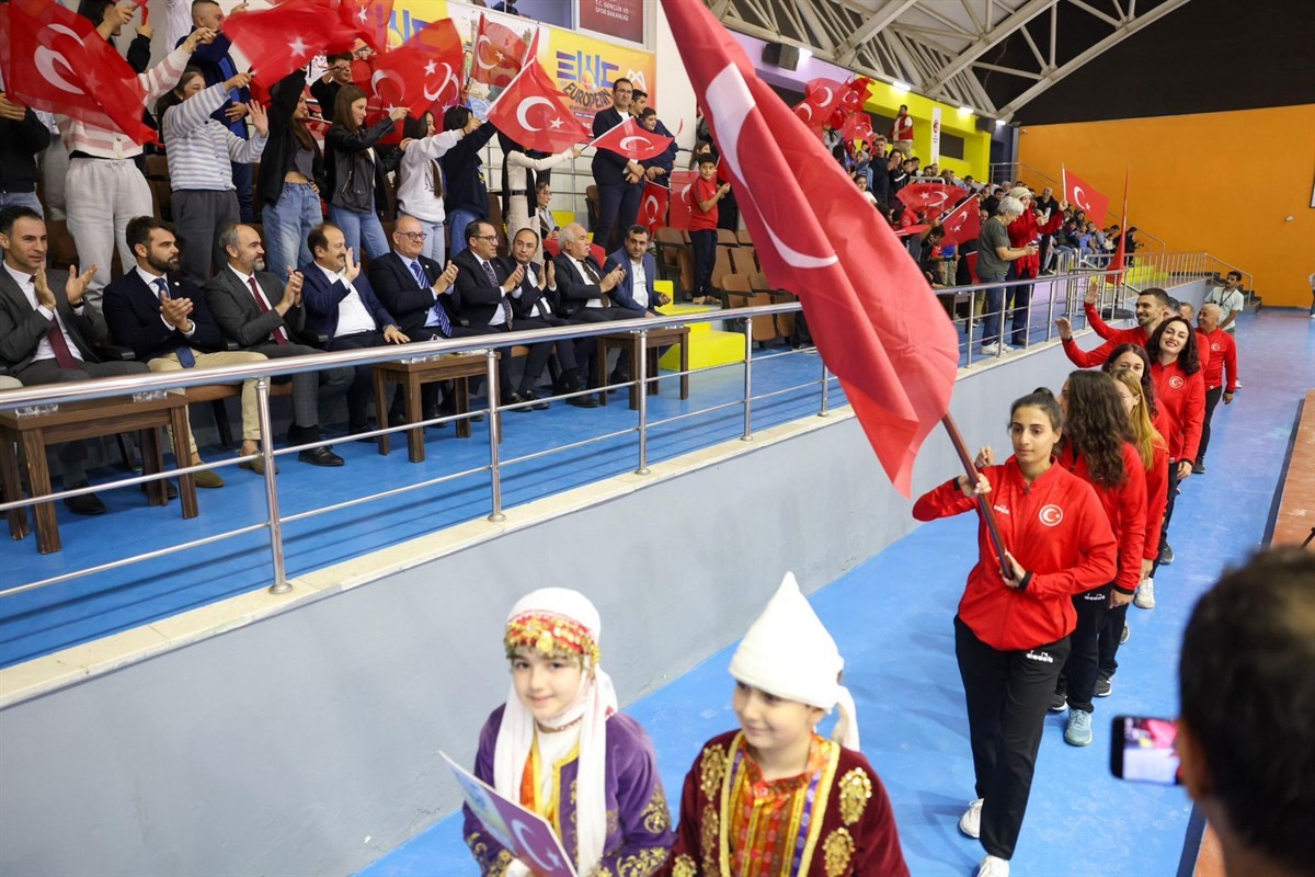 Avrupa Kadınlar Volo Şampiyonası, Mersin’de başladı