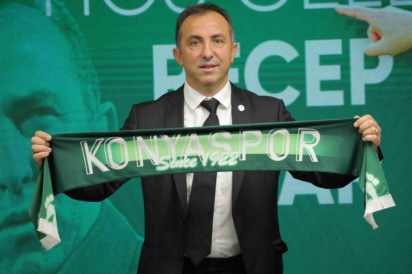 Konyaspor, Teknik Direktör Recep Uçar ile sözleşme imzaladı