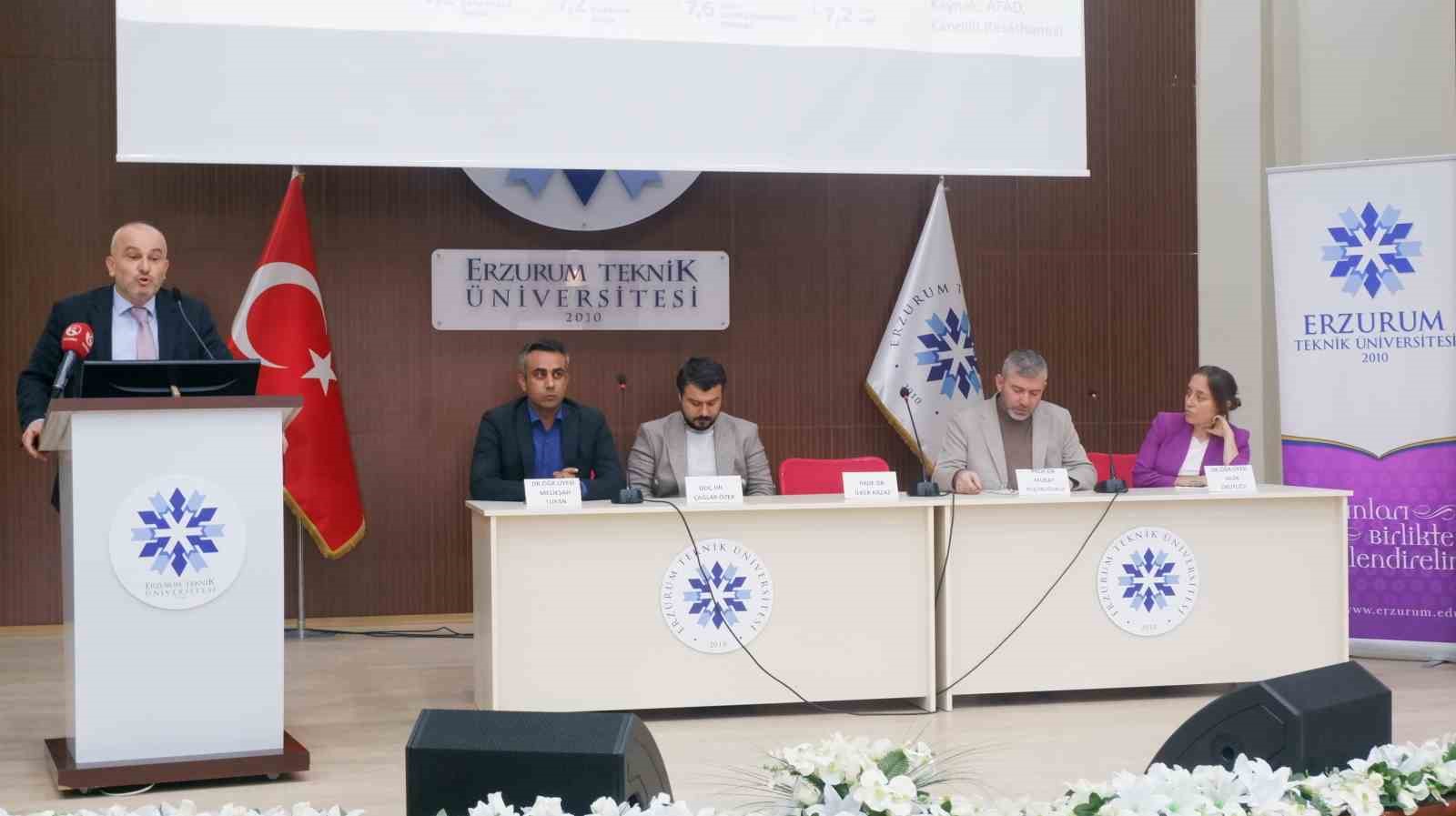 ERVAK "Deprem Ger&ccedil;eği ve Erzurum" konusuyla Sultan Sekisi&rsquo;ni topladı
