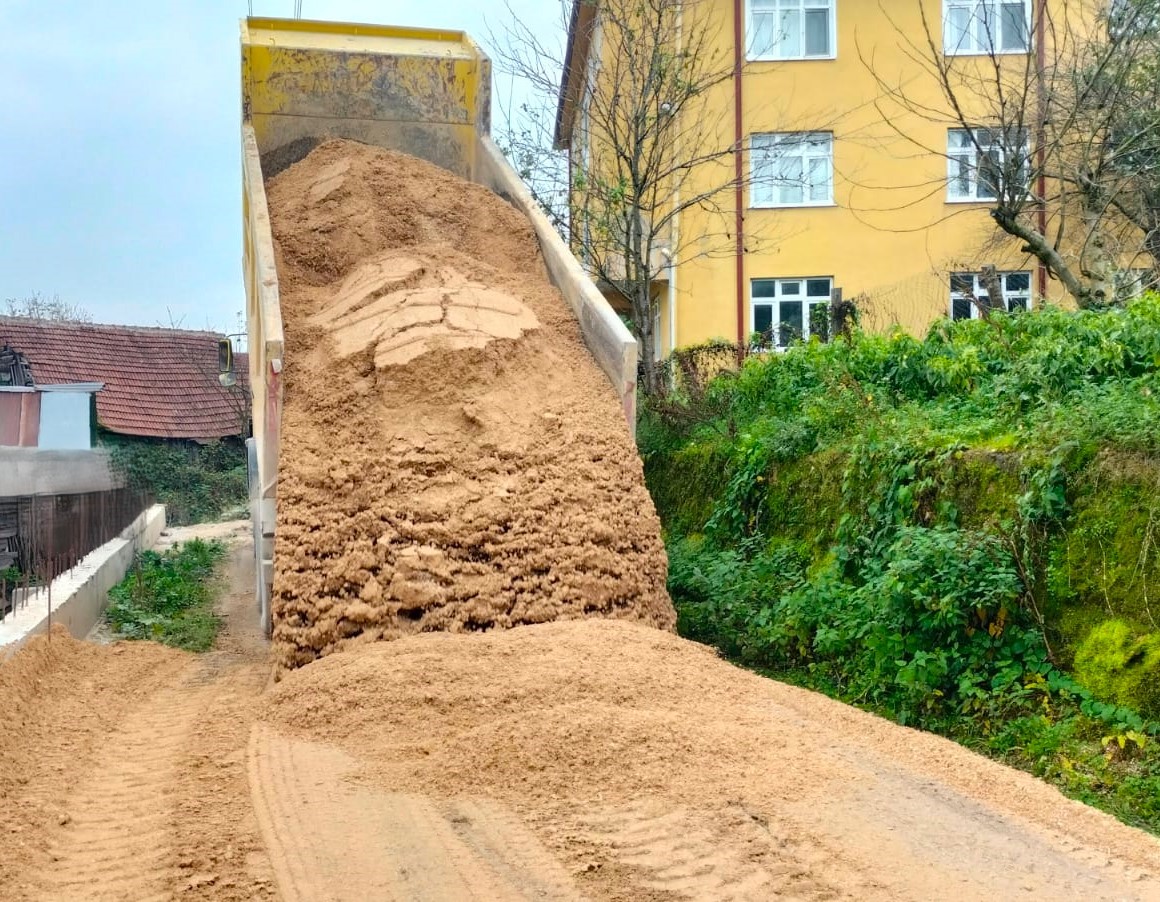 Kış öncesi son hazırlıklar devam ediyor
