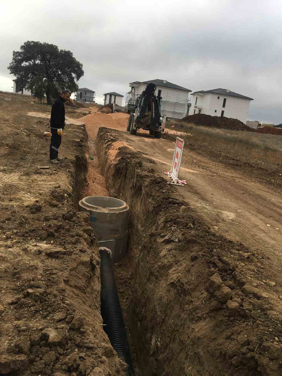 Belediyeden yeni yerleşim yerleri ve kanal ana hat &ccedil;alışmaları
