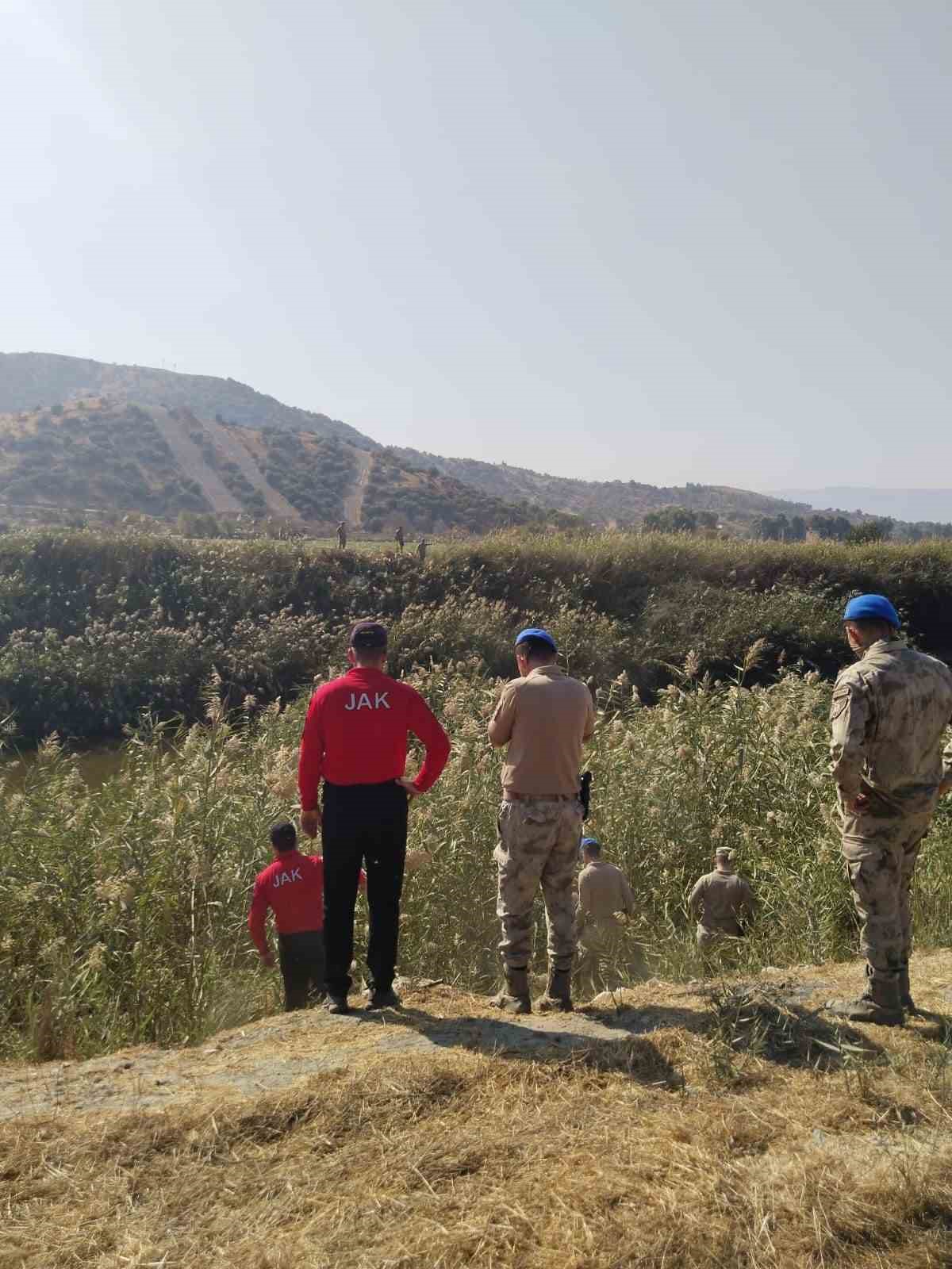 Kayıp yaşlı kadın nehirde ölü olarak bulundu
