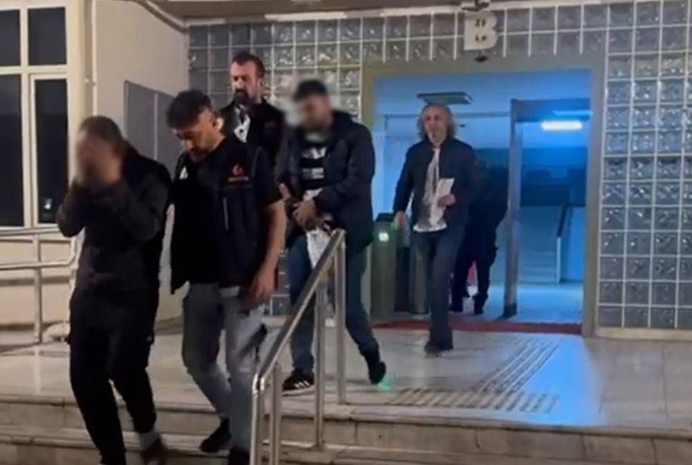 Aydın’da narkotik ekiplerinden eş zamanlı operasyon: 2 tutuklama