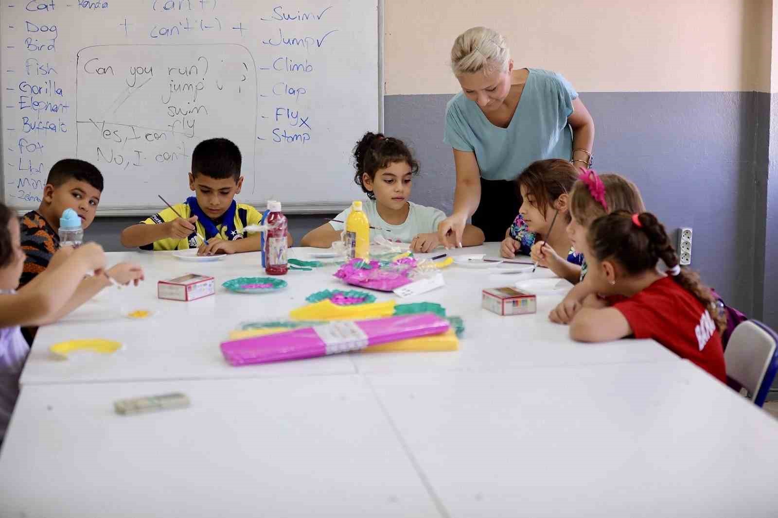 Bayraklı’da kültür-sanat kurslarına yoğun ilgi
