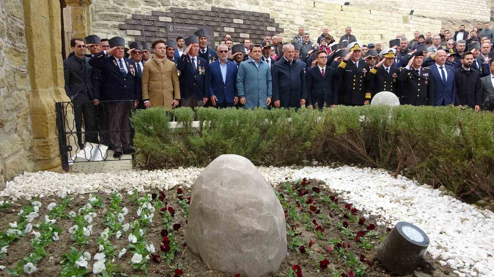 &Ccedil;anakkale Savaşları&rsquo;nın ilk şehitleri anıldı
