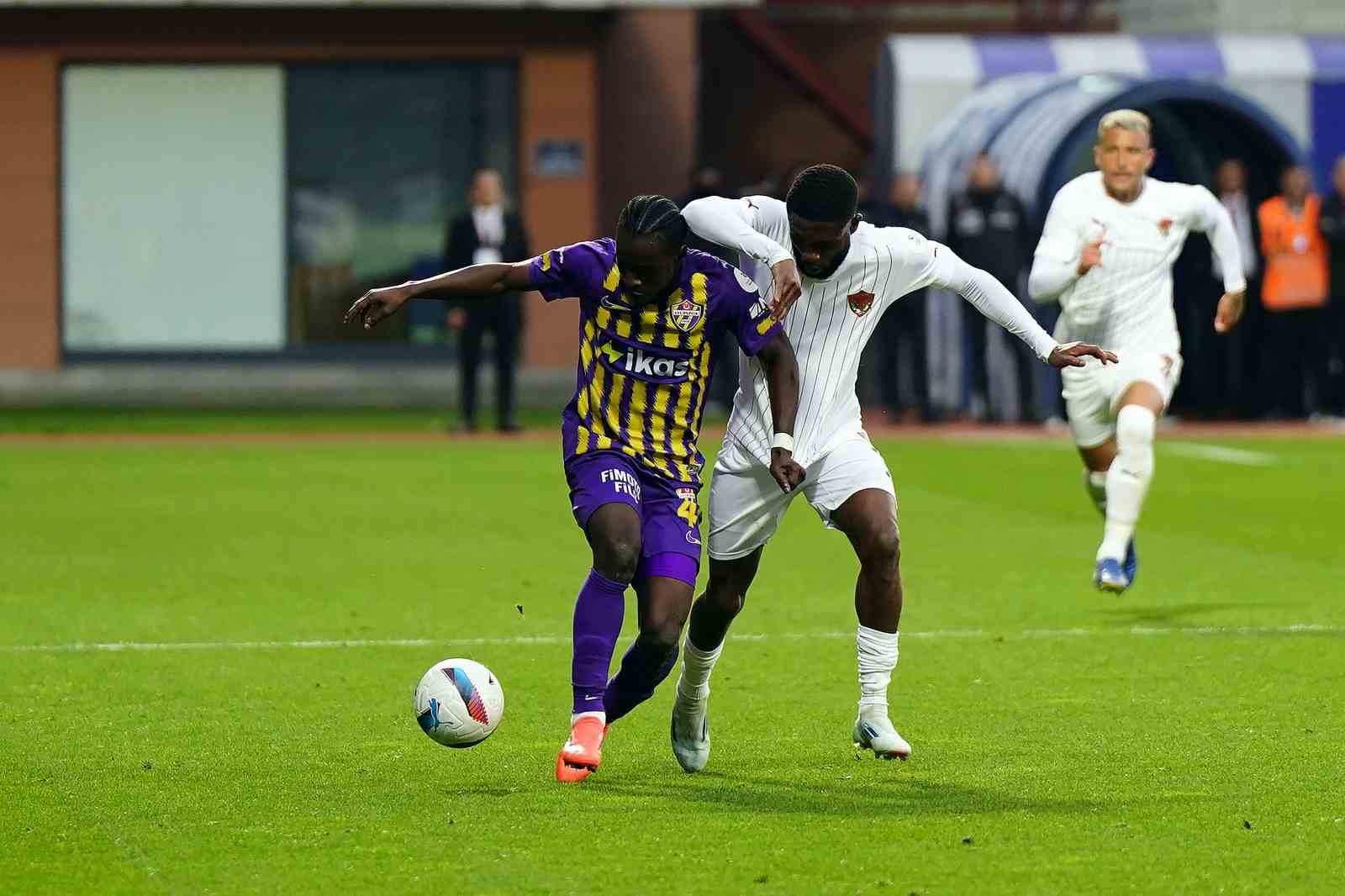 Trendyol Süper Lig: Eyüpspor: 2 - Hatayspor: 0 (Maç sonucu)
