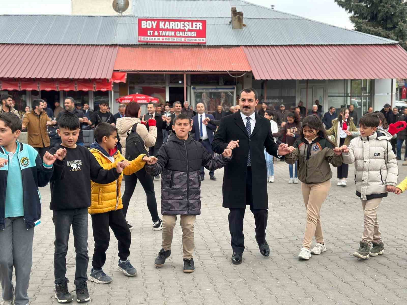 Arpaçay’ın kurtuluşunun 104. yılı törenlerle kutlandı
