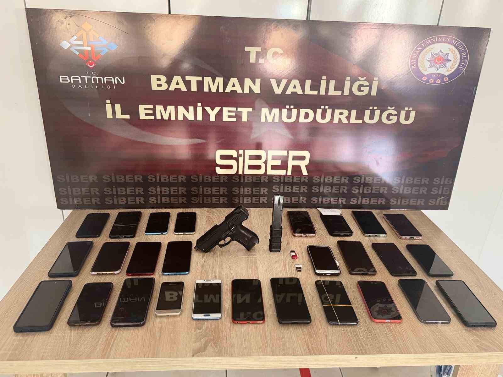 Batman merkezli 7 ilde bahis ve sanal kumar operasyonu: 30 gözaltı
