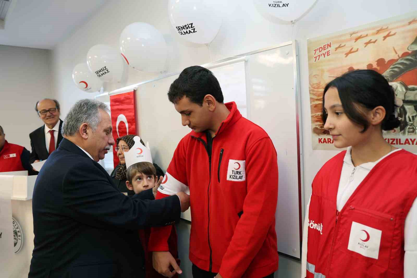 Başkan Yalçın: "Türkiye’de Kızılay olarak projelendirilen tek bina"