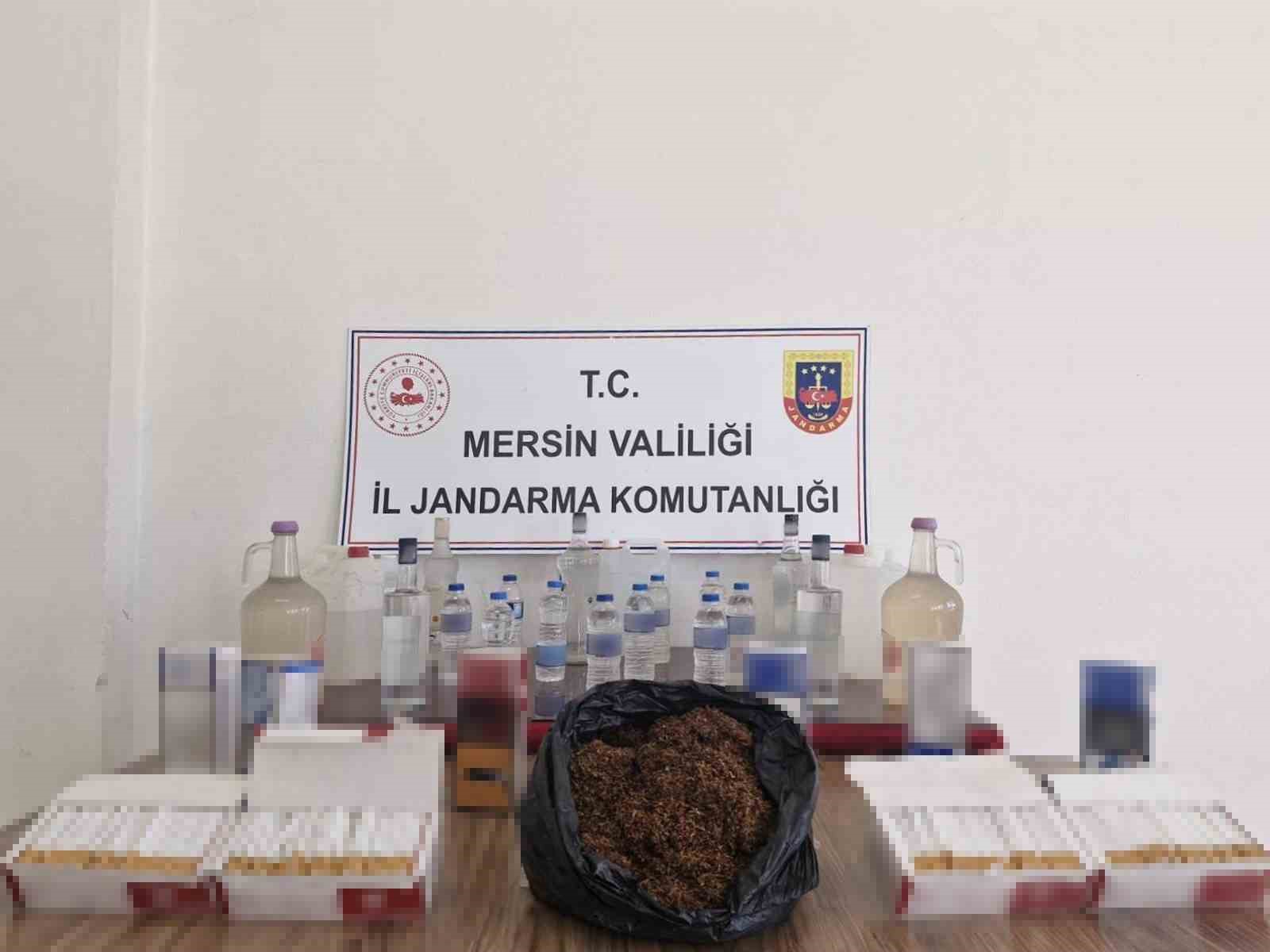 Mersin’de kaçak makaron ve sahte içki ele geçirildi