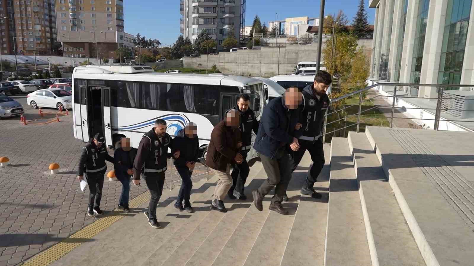 Kırıkkale’de 2,5 milyon liralık &quot;sahte rapor&quot; skandalı: 3’ü doktor, 18 şüpheli adliyede