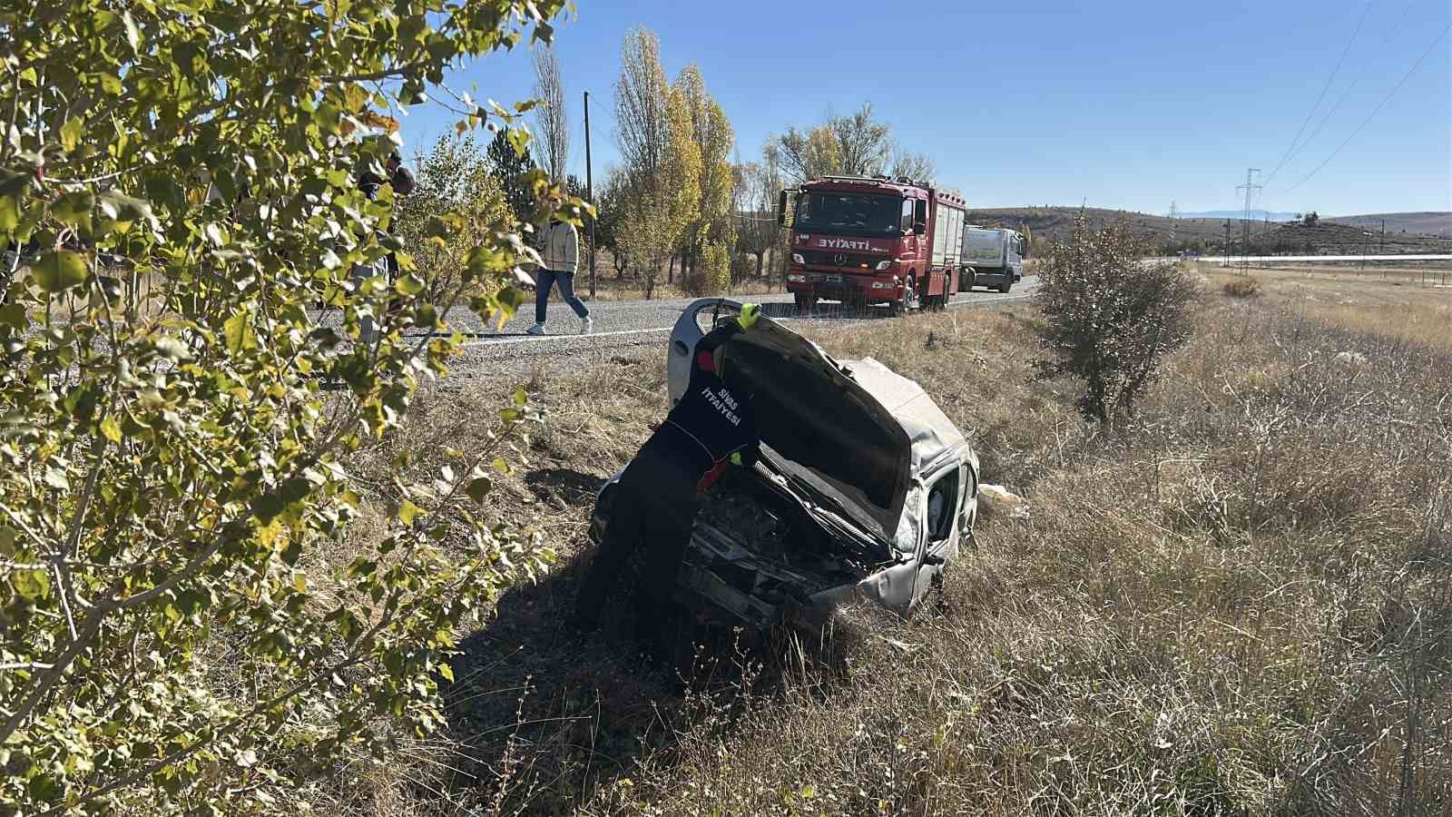 Kazada kopan LPG tankı faciayı önledi, 3 yaralı
