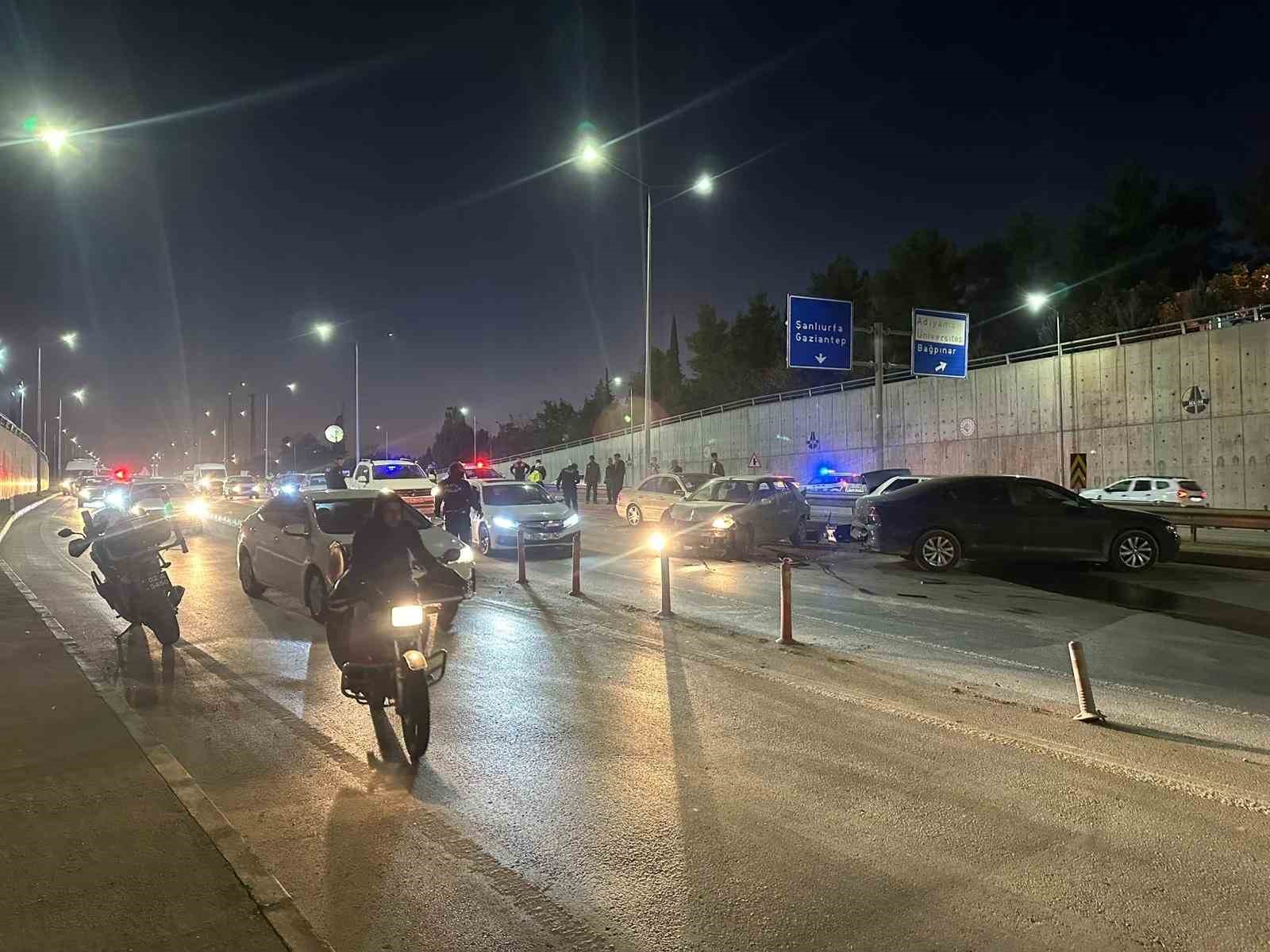 Adıyaman’da zincirleme trafik kazası: 1 yaralı