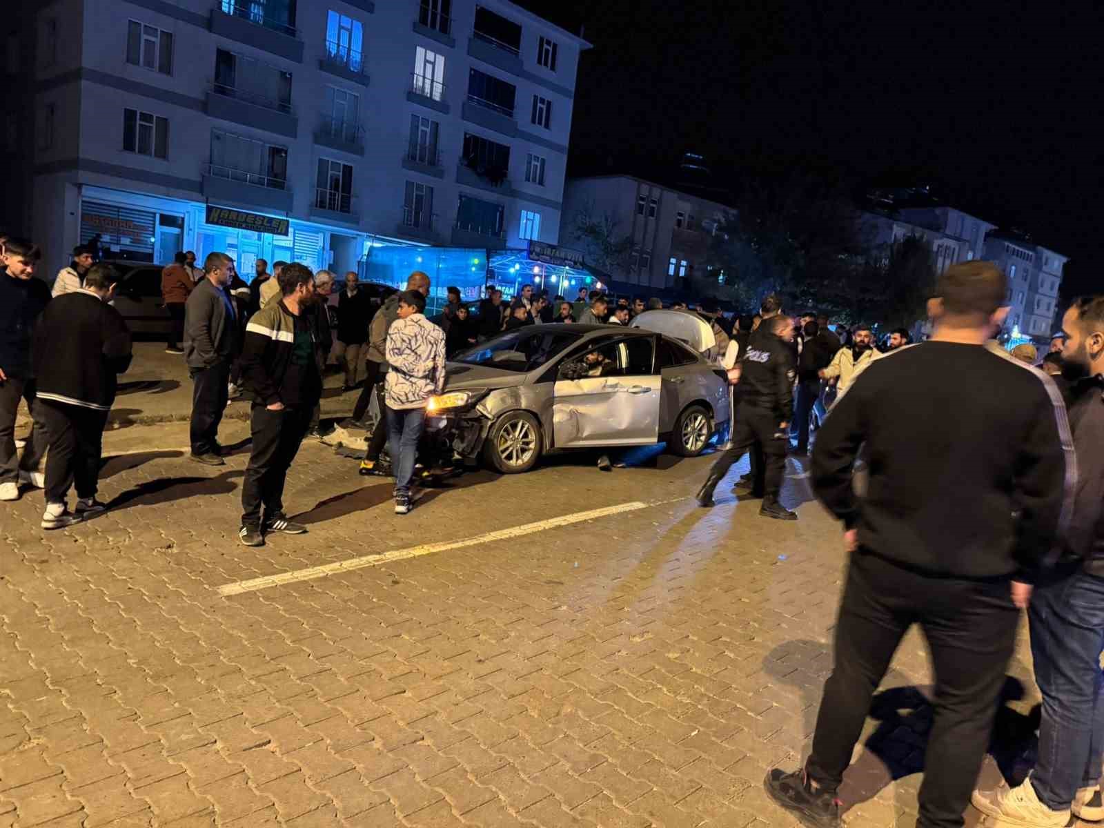 Bingöl’de trafik kazası: 2 yaralı