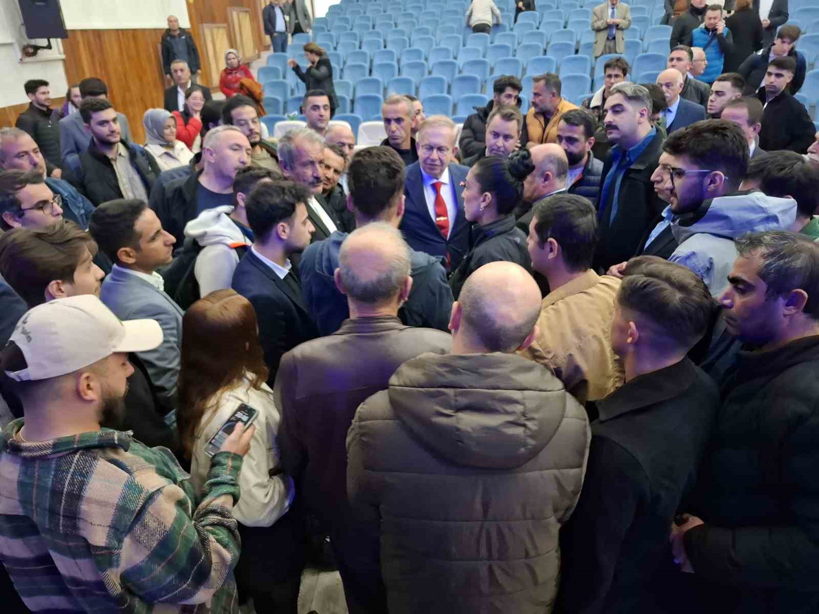 Elazığ’da ‘Ateş Çemberinde Türkiye Konferansı’
