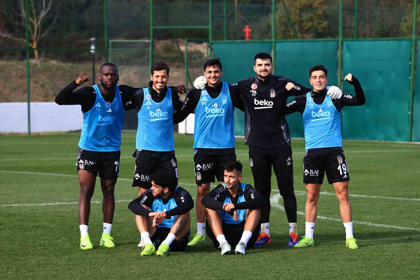 Beşiktaş’ta, Başakşehir maçı hazırlıkları başladı
