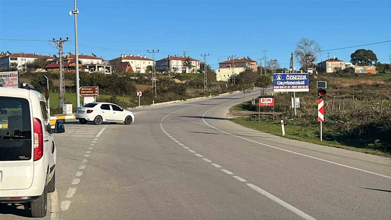 Sinop Aile ve Sosyal Hizmetler İl Müdürü Yıldırım trafik kazası geçirdi
