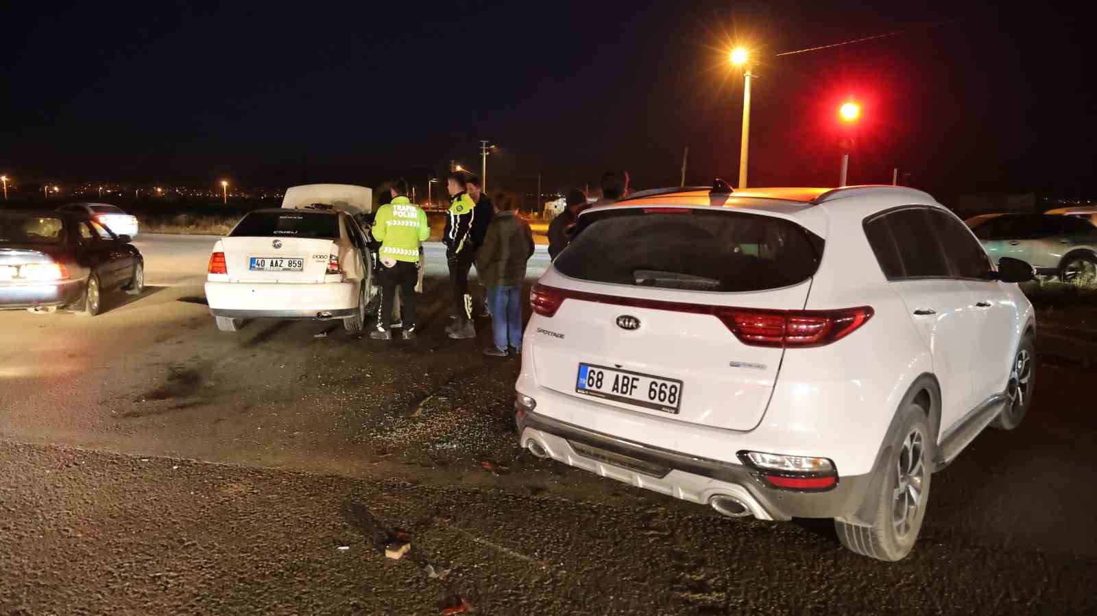 Aksaray’da otomobil ile cip çarpıştı: 1 yaralı
