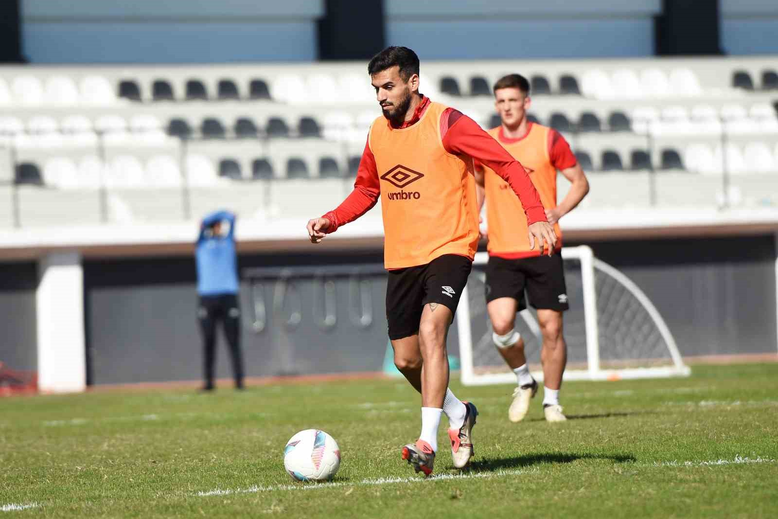 Manisa FK, lider Erzurumspor FK’yı ağırlayacak
