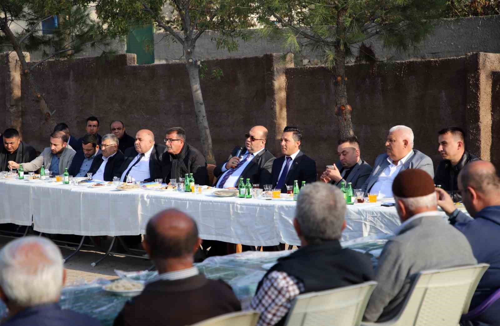 Başkan Akpınar: &ldquo;Sorunları yerinde &ccedil;&ouml;z&uuml;yoruz&rdquo;
