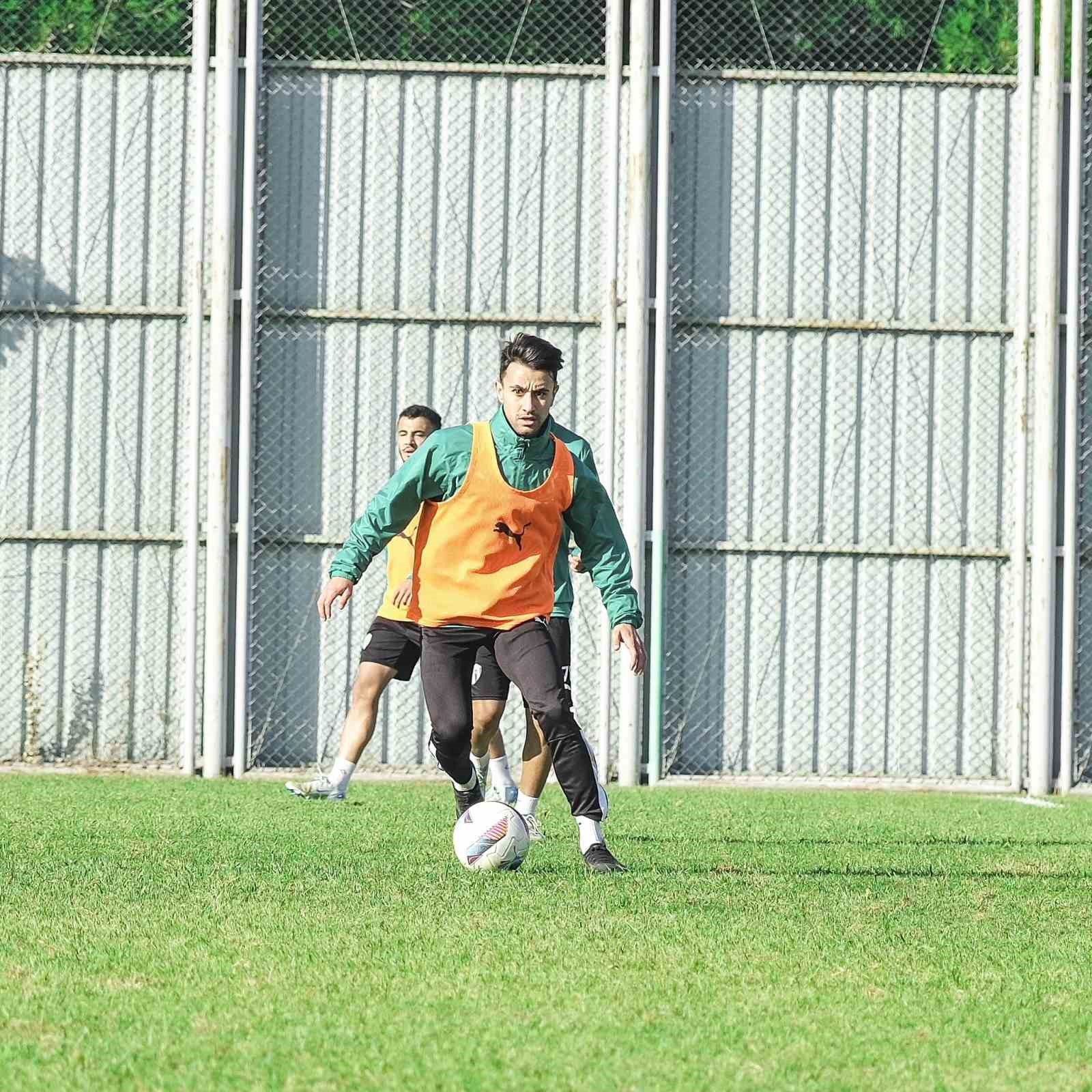 Bursaspor taktik prova yaptı
