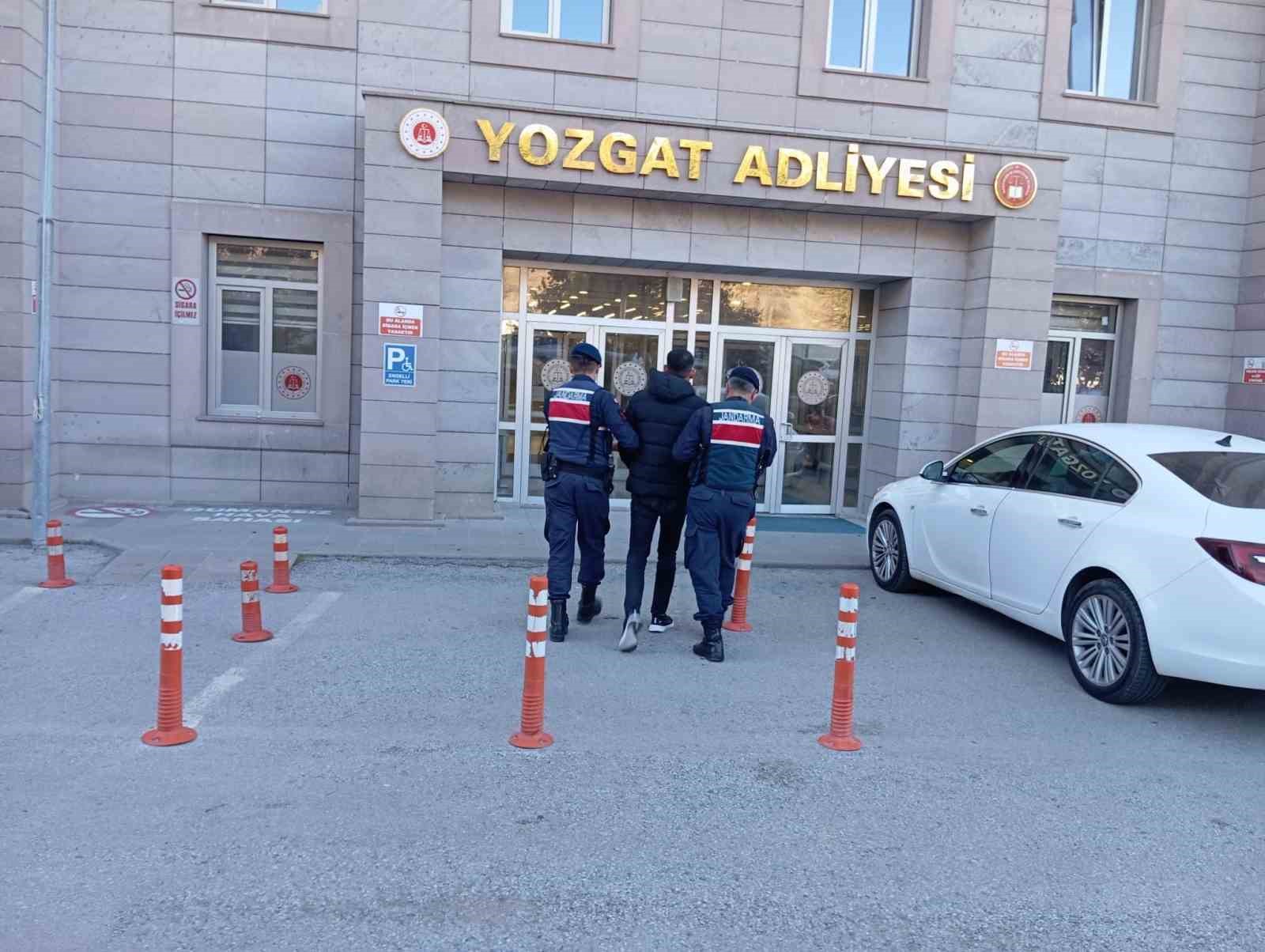 Firari mahkum, sahte kimlik ile kiraladığı evde yakalandı
