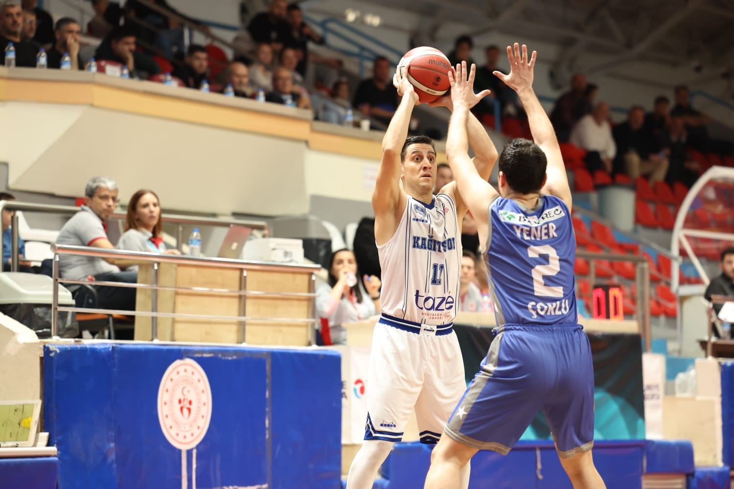 T&uuml;rkiye Basketbol 2. Ligi: Kocaeli BŞB Kağıtspor: 81 - &Ccedil;orlu Belediyesi: 71
