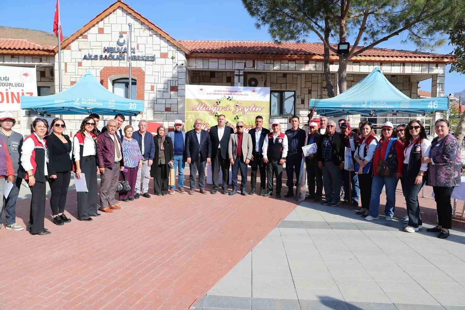 Aliağa’da "3. Zeytin Hasat Şenliği" düzenlendi
