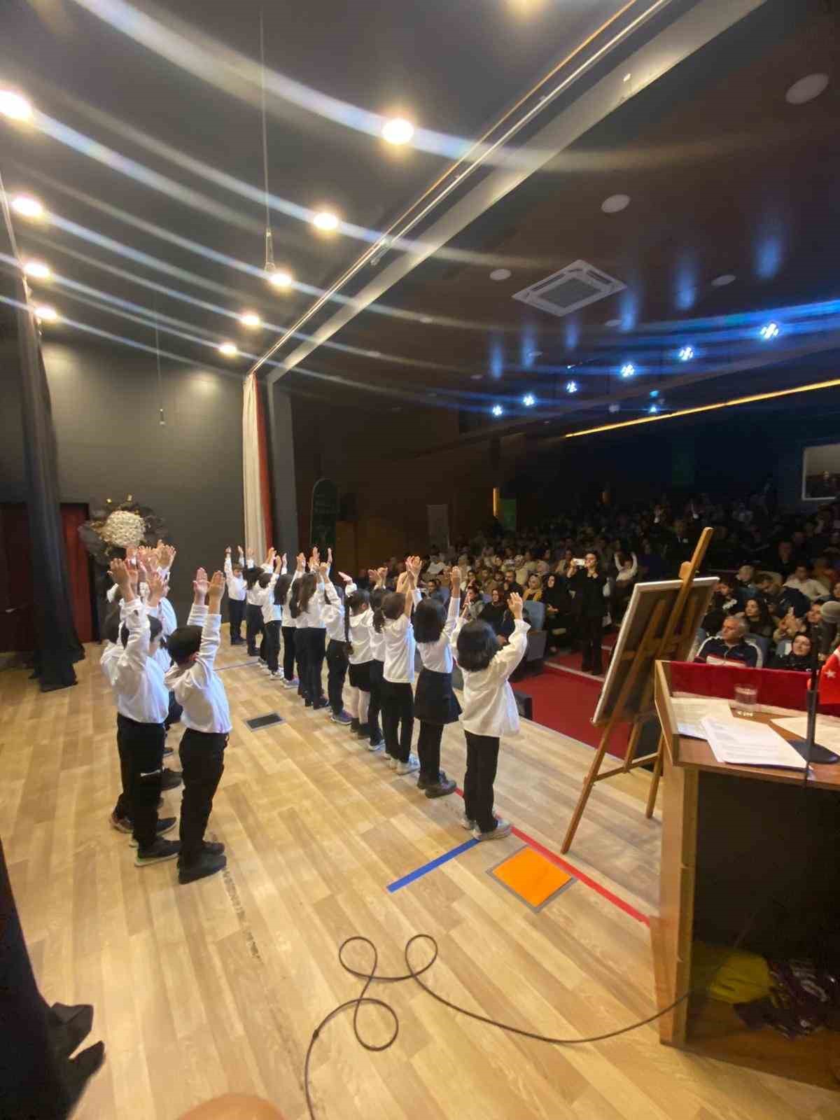 &Ouml;zel Adıyaman Doğa Koleji&rsquo;nde Atat&uuml;rk saygıyla anıldı
