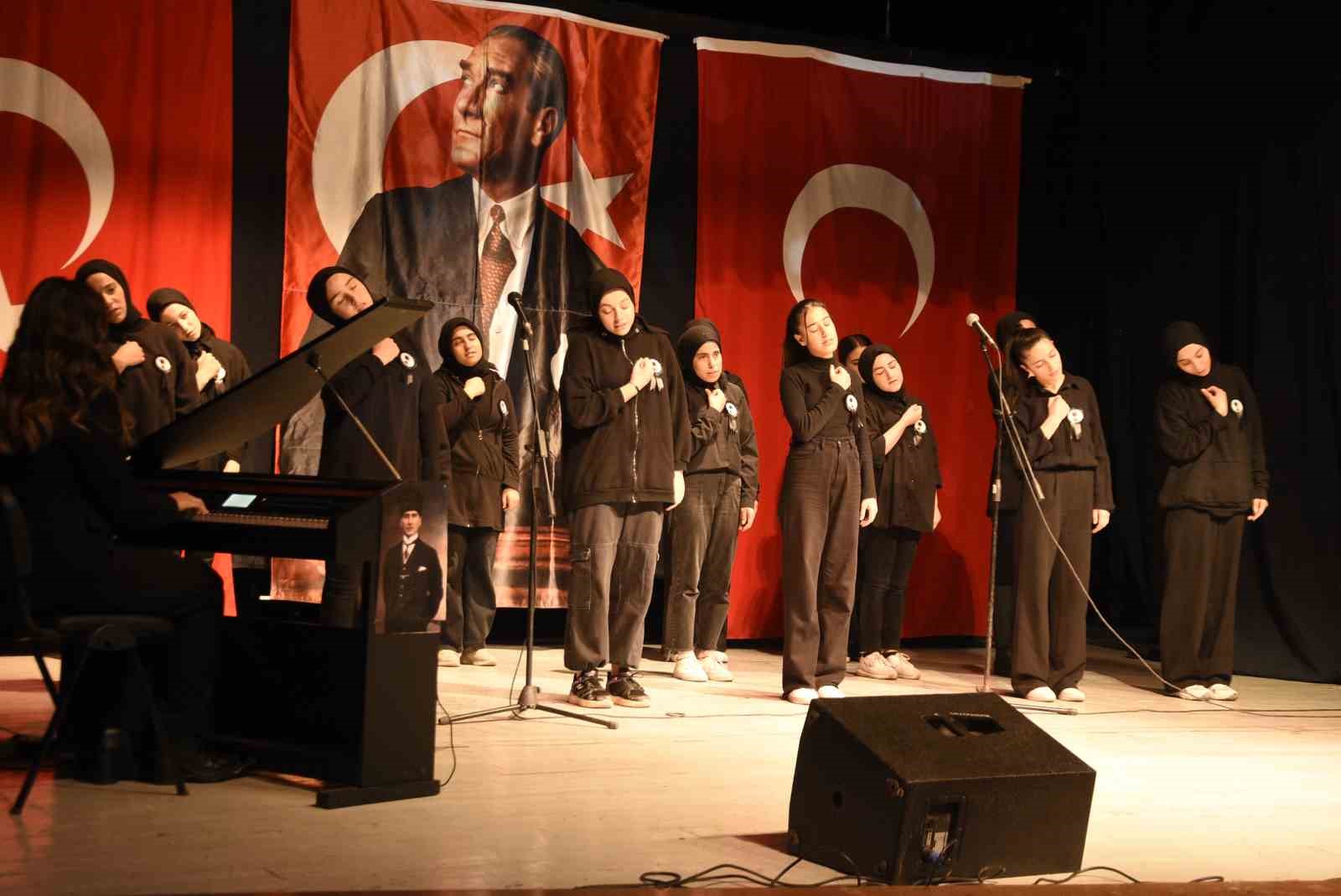 Bitlis&rsquo;te 10 Kasım Atat&uuml;rk&rsquo;&uuml; Anma G&uuml;n&uuml;
