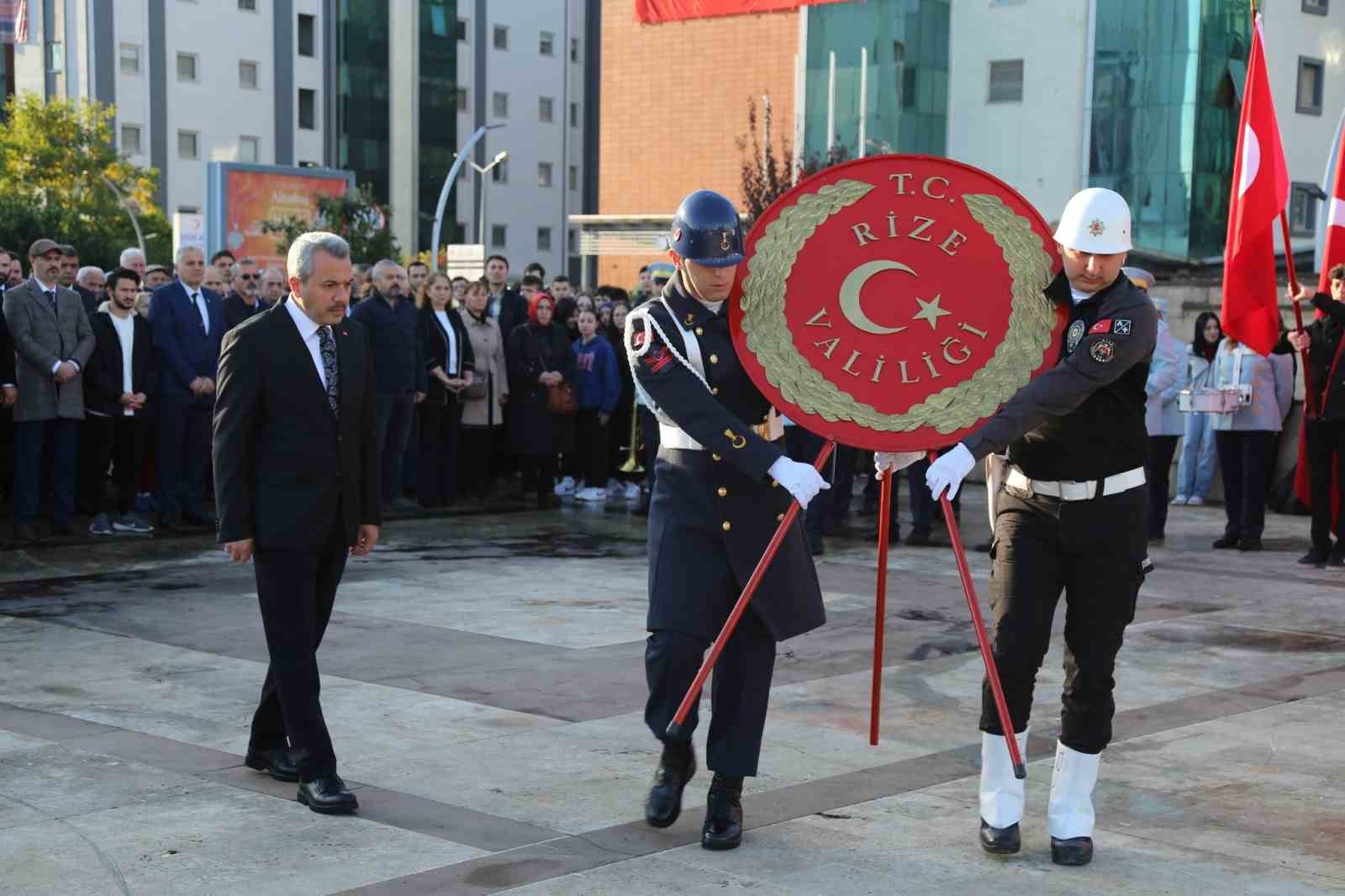 Atatürk Rize’de törenle anıldı