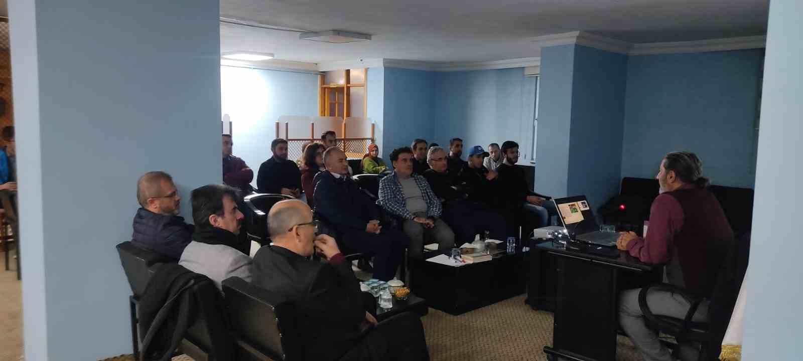 Prof. Dr. Metin U&ccedil;ar, &ldquo;Siyonizm d&uuml;nya i&ccedil;in ciddi bir tehlike&rdquo;
