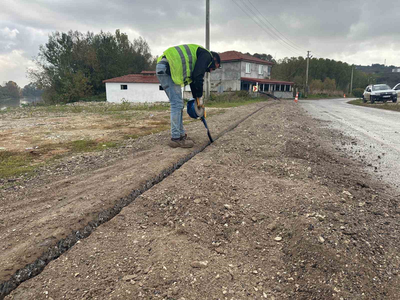 Sakarya’da 5G için yer altına fiber sistem