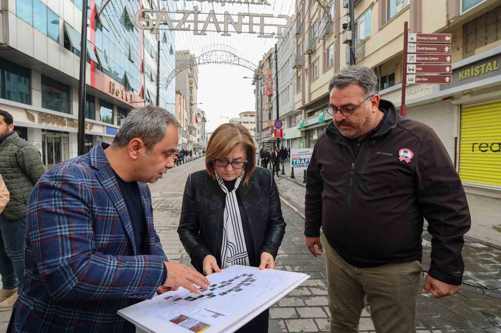Gaziantep&rsquo;te Karag&ouml;z-Eskisaray caddeleri yeni &ccedil;ehresine kavuşuyor
