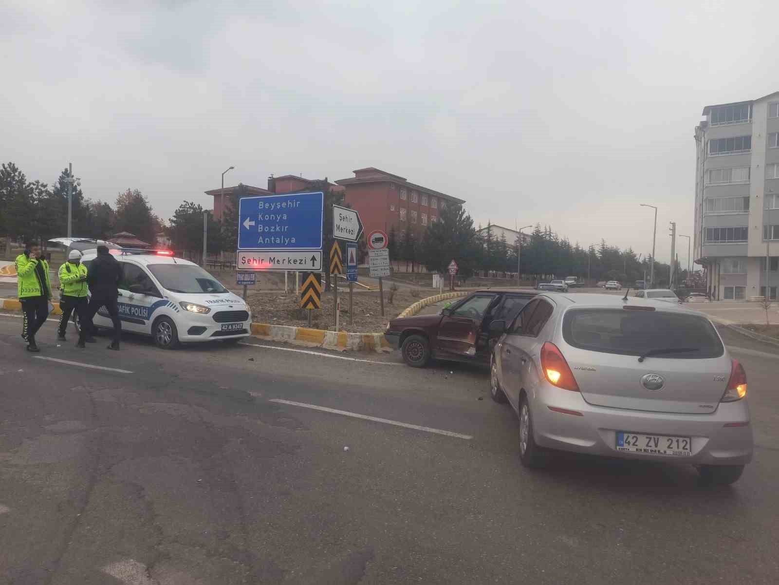 Seydişehir&rsquo;de trafik kazası: 2 yaralı
