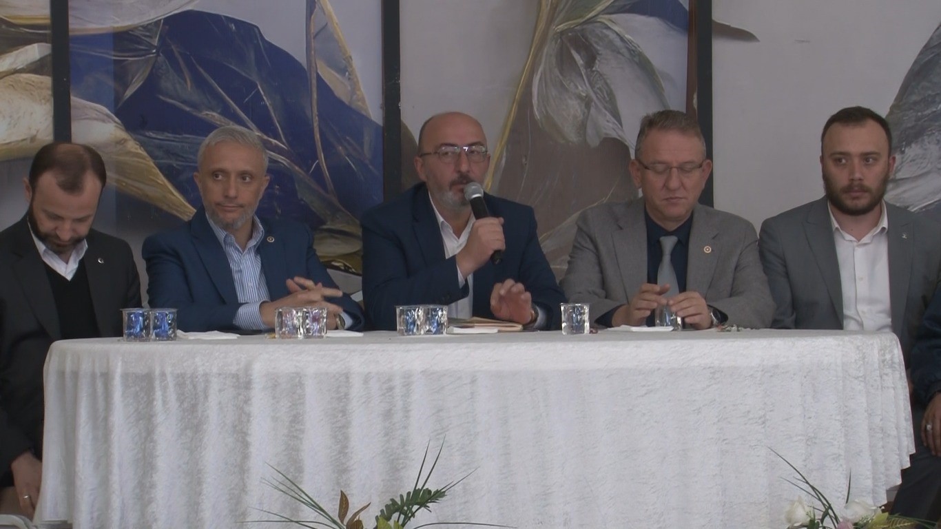 AK Parti Teşkilatları K&uuml;tahya il delegeleri &rsquo;Ortak Akıl Toplantısı&rsquo;nda bir araya geldi
