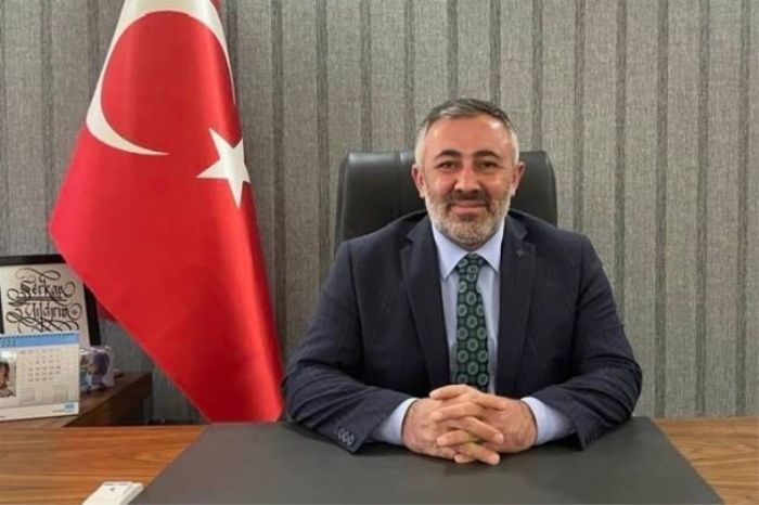 Başkan Yıldırım, "Bilecik susuzluktan kırılıyor, Melek hanım Alp Dağları’nda kayak tatili yapıyor"