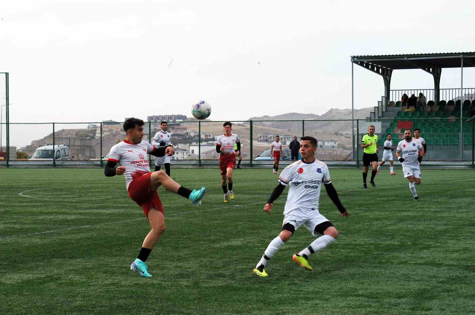 Kayseri 1. Amatör Küme: Talas Anayurtspor: 3 - Sosun Birlikspor: 0