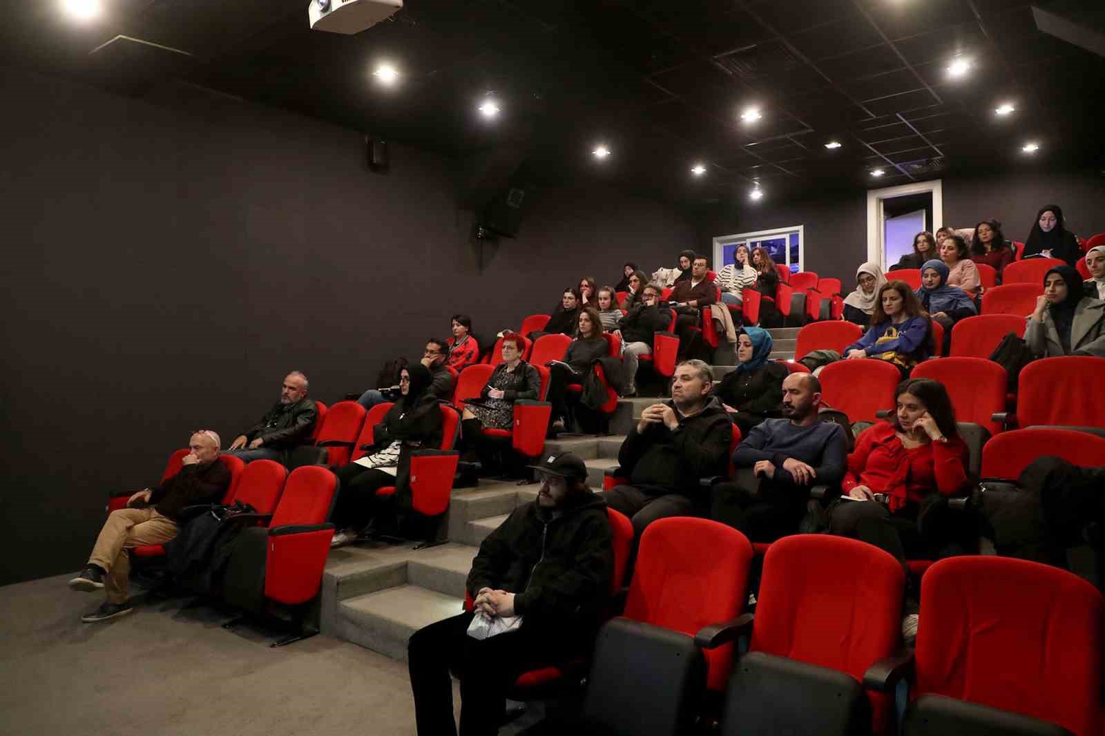 Sanat Tarihi At&ouml;lyesi&rsquo;nde tarihi yolculuk
