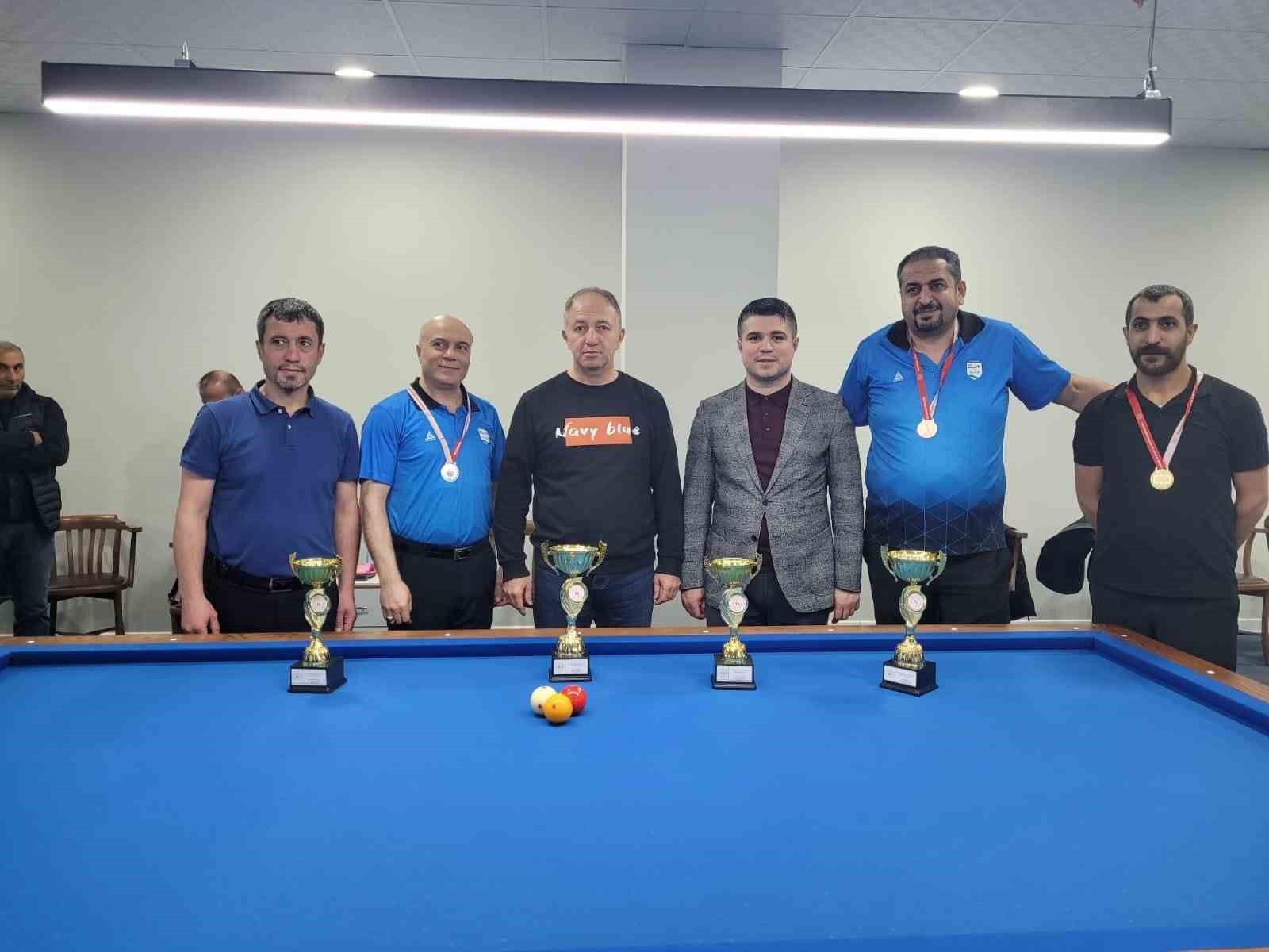 Erzurum’a dünya standartlarında bilardo salonu
