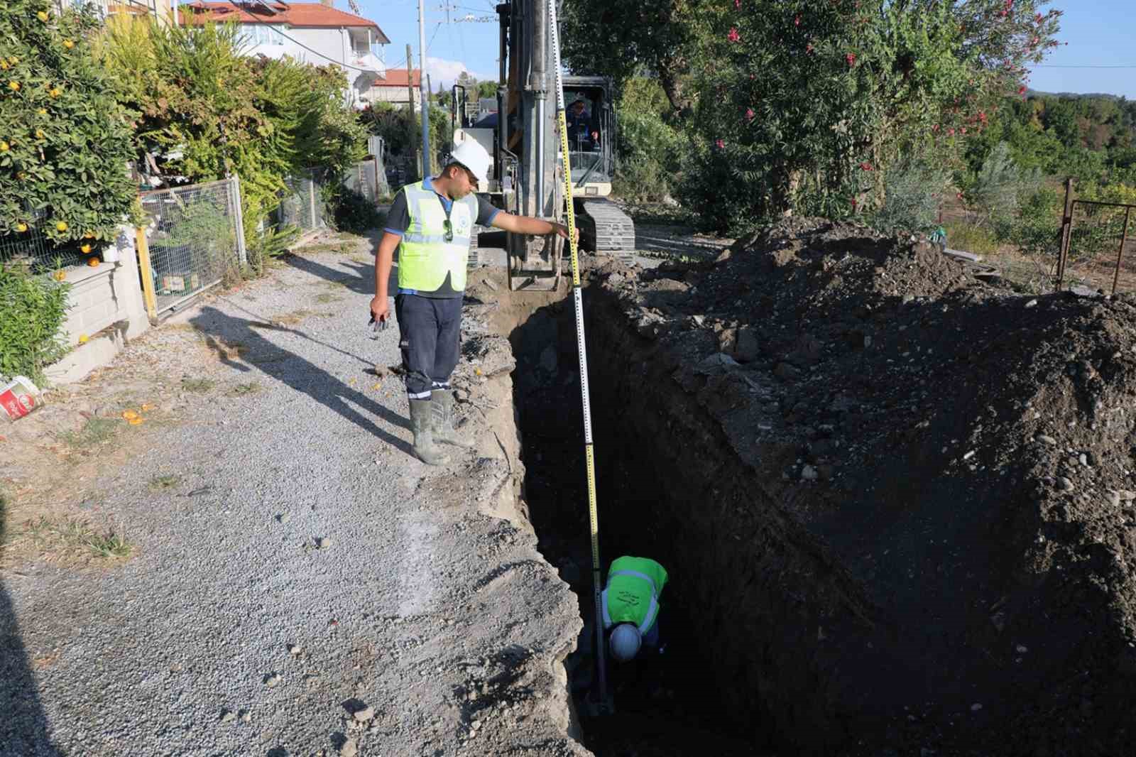 Dalaman Altıntaş Mahallesinde kanalizasyon çalışması başladı
