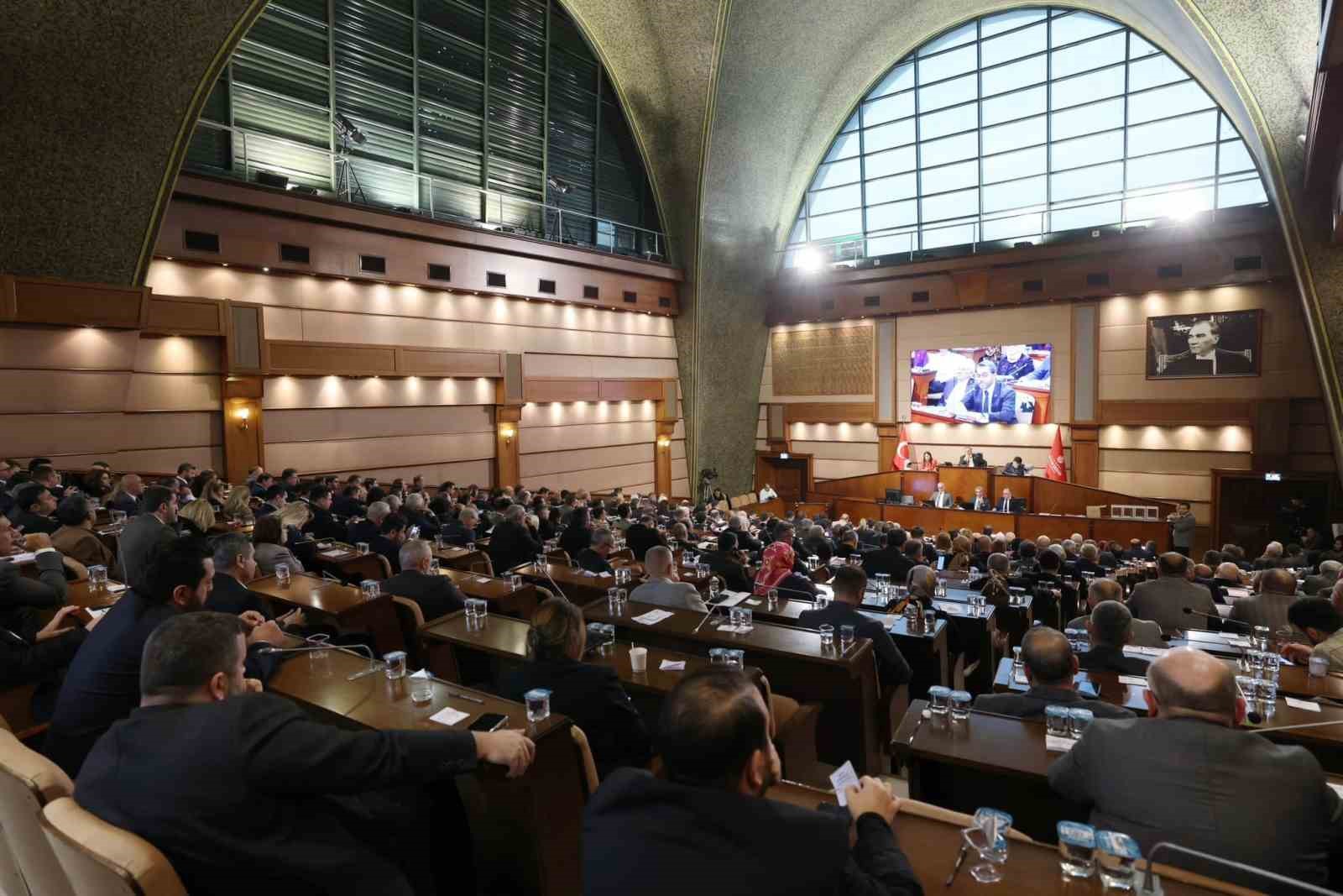 Ataşehir Belediyesi 2025 Mali Yılı B&uuml;t&ccedil;esi İBB Meclisi&rsquo;nde kabul edildi
