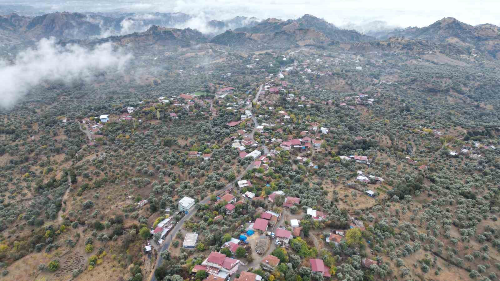 Nazilli’de kadınlardan yağmur için gözleme hayrı
