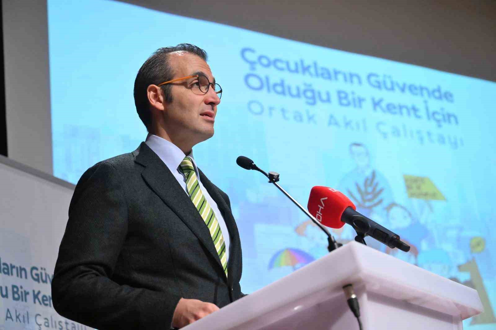 Şişli Belediyesi tarafından “Çocukların güvende olduğu bir kent için ortak akıl çalıştayı” gerçekleşti
