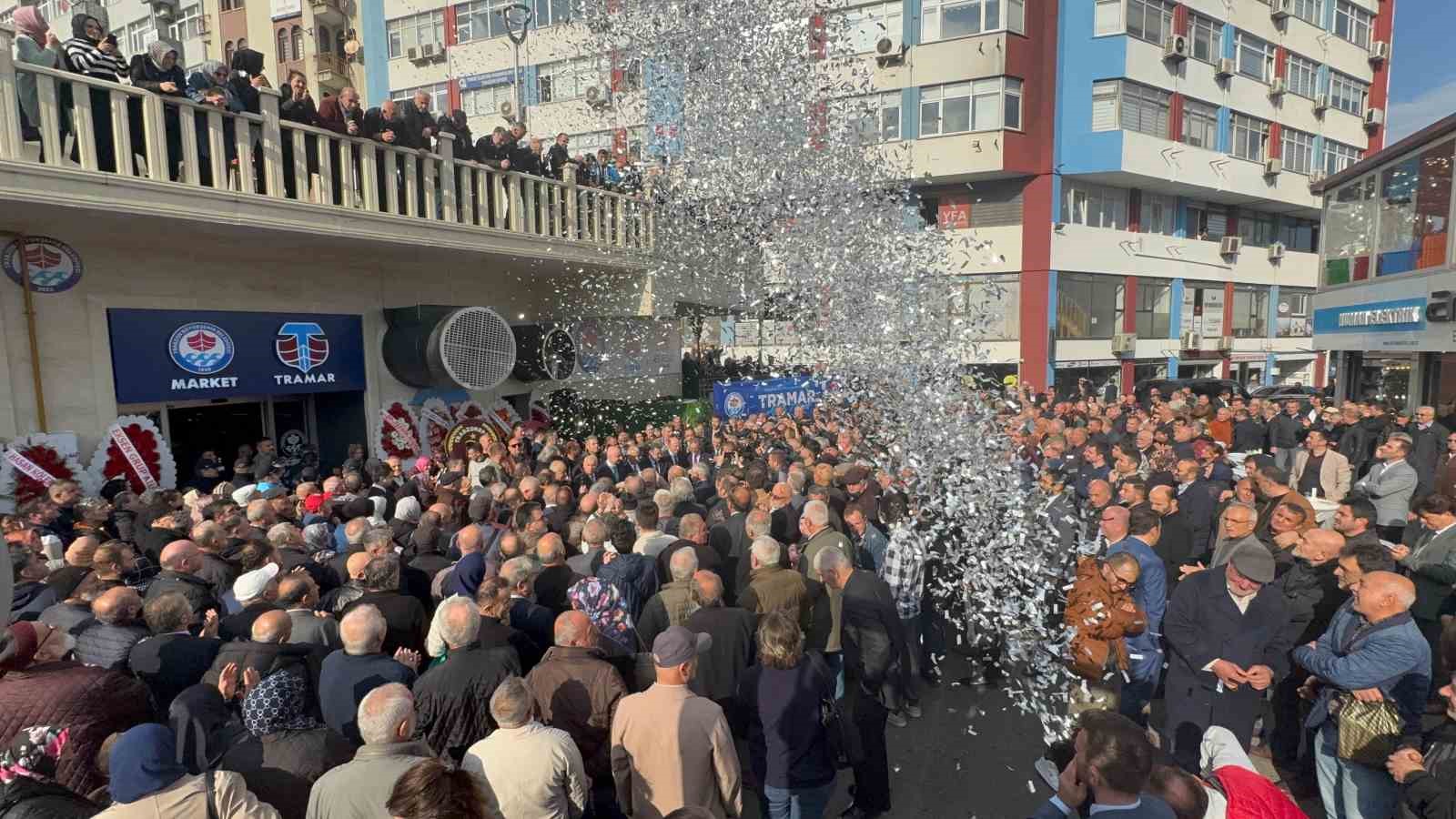 Trabzon&rsquo;da &rsquo;TRAMAR&rsquo; a&ccedil;ıldı, vatandaşlar yoğun ilgi g&ouml;sterdi
